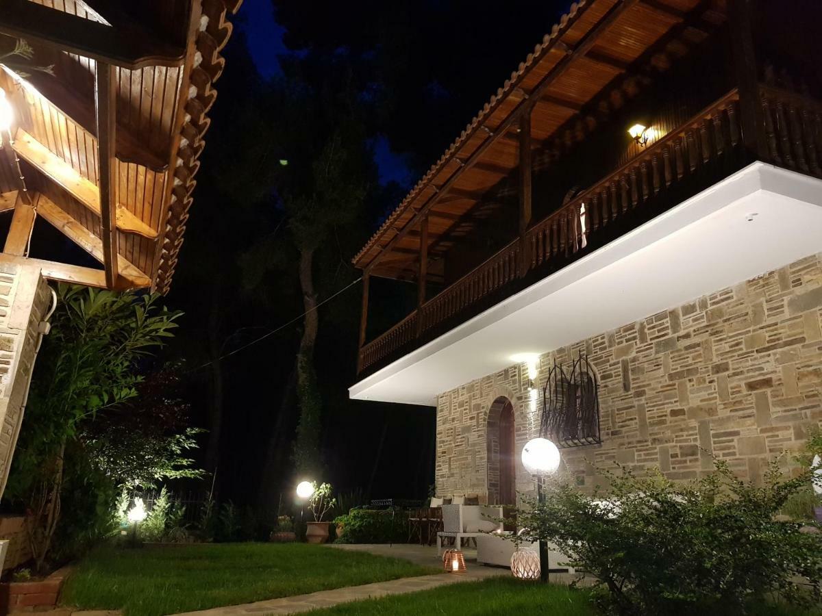 Wood And Stone Villa Sani  エクステリア 写真